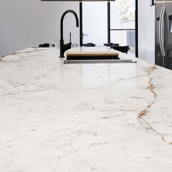 NEOLITH / ABU DHABI WHITE / SILK / 1.2 cm  / SELECCIÓN BERGARESA