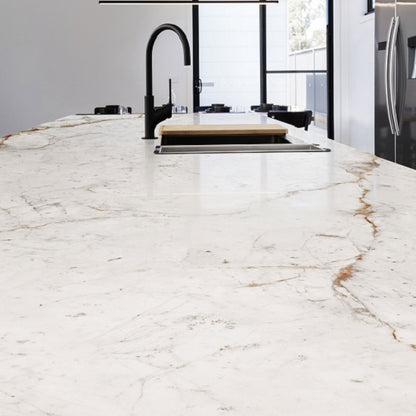 NEOLITH / ABU DHABI WHITE / SILK / 2 cm