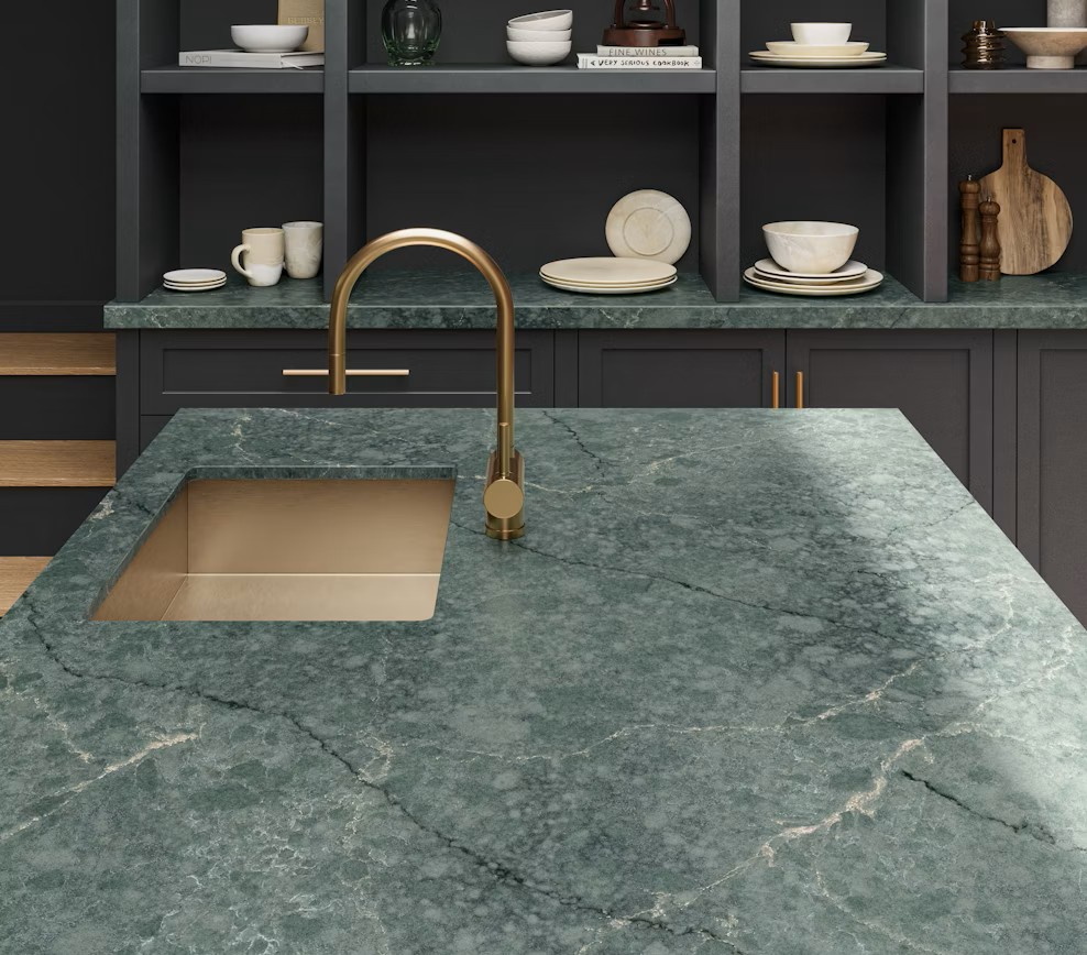 SILESTONE / JARDIN EMERALD / SUEDE / PULIDO / 1.2 cm