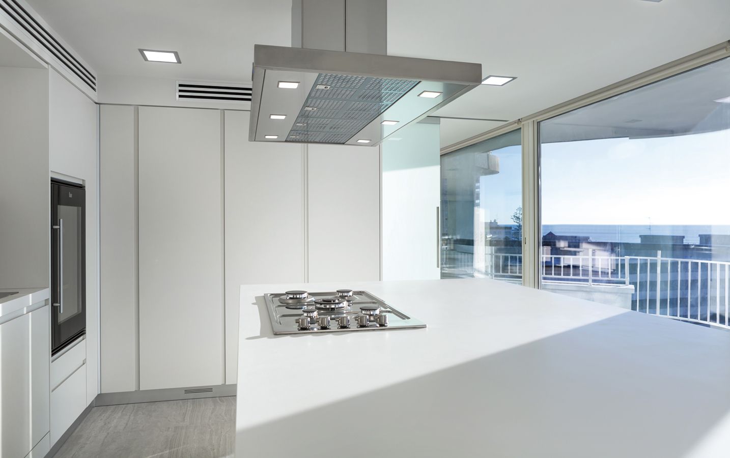 NEOLITH / JUST WHITE / SILK / 1.2 cm